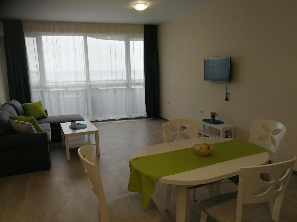 Donchevi Apartments Primorsko Ngoại thất bức ảnh
