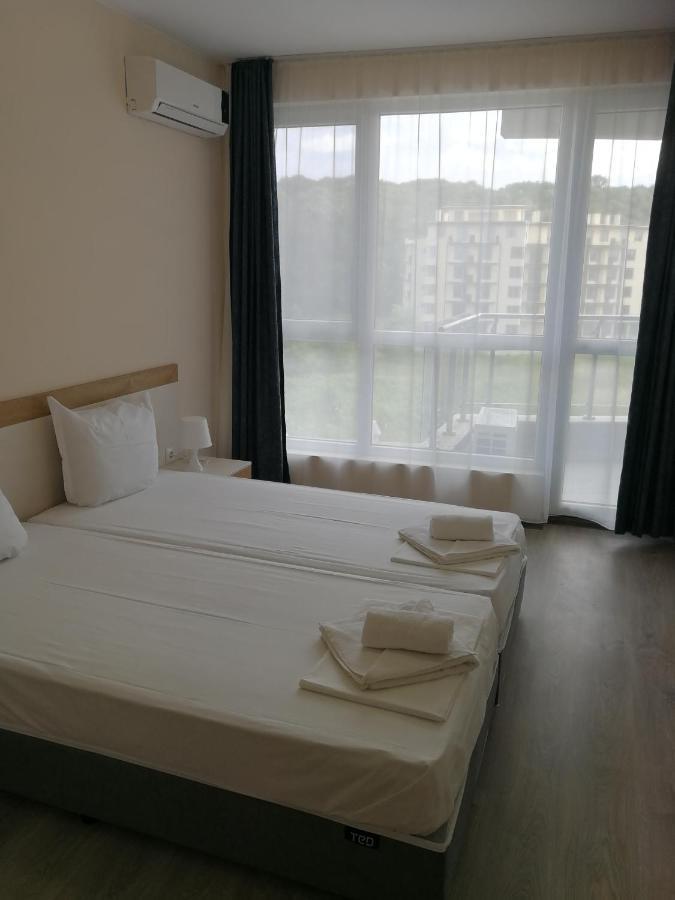 Donchevi Apartments Primorsko Ngoại thất bức ảnh