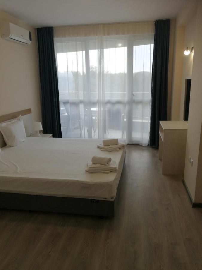 Donchevi Apartments Primorsko Ngoại thất bức ảnh