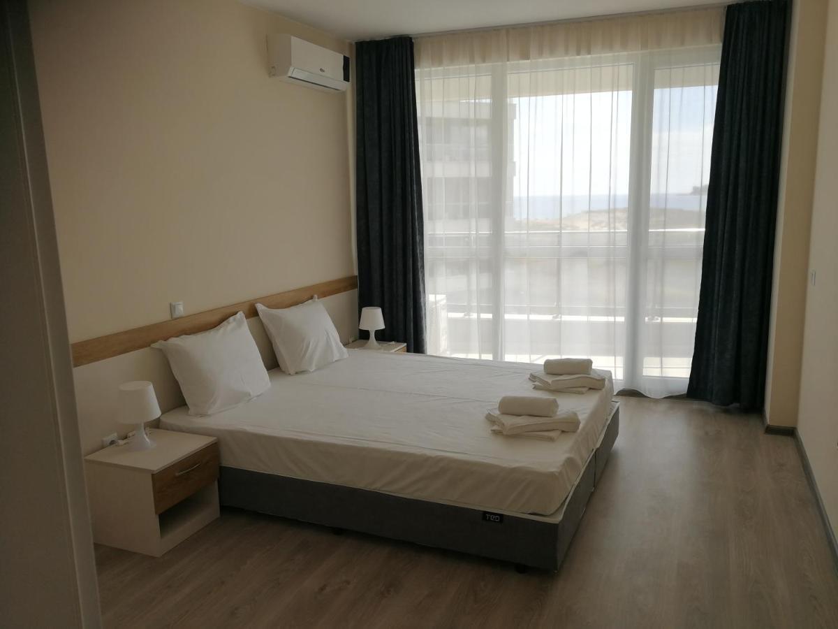 Donchevi Apartments Primorsko Ngoại thất bức ảnh