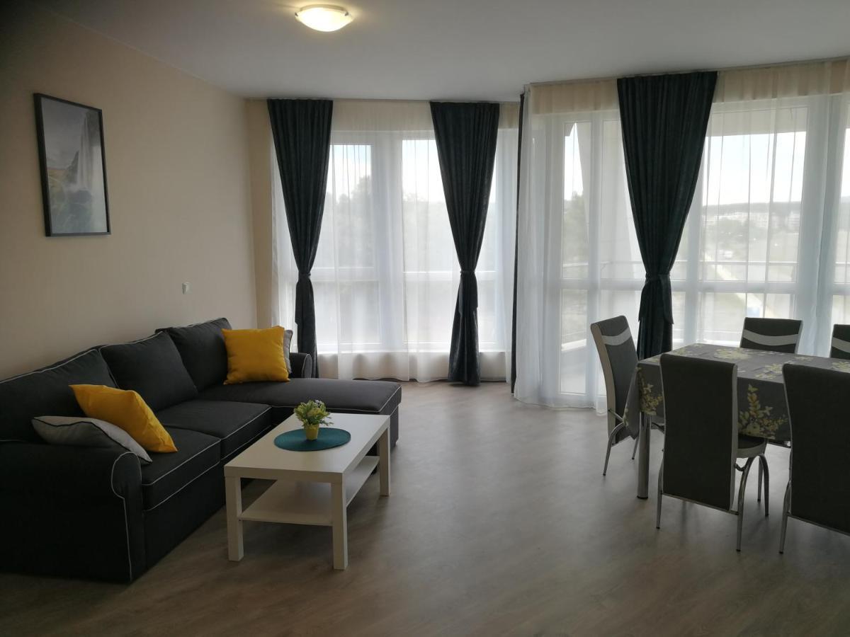 Donchevi Apartments Primorsko Ngoại thất bức ảnh