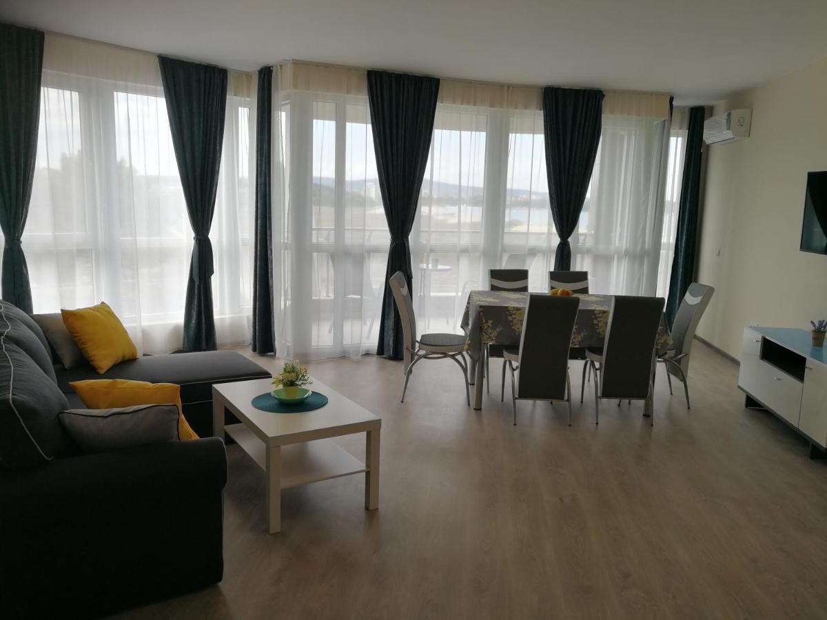Donchevi Apartments Primorsko Ngoại thất bức ảnh