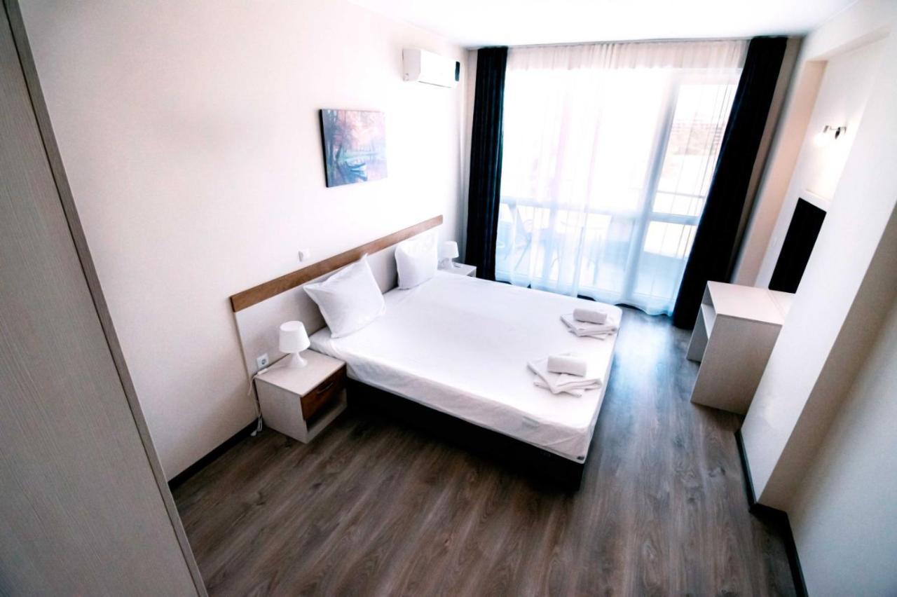 Donchevi Apartments Primorsko Ngoại thất bức ảnh